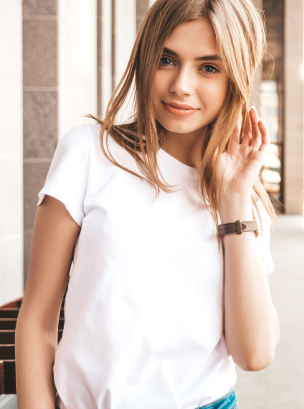 white-t-shirt